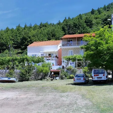Zuljana 252e Apartmán *